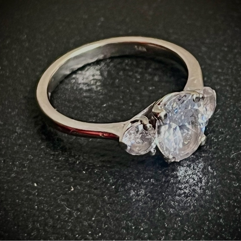 Brilliant Earth 3 stone lab grown diamond ring